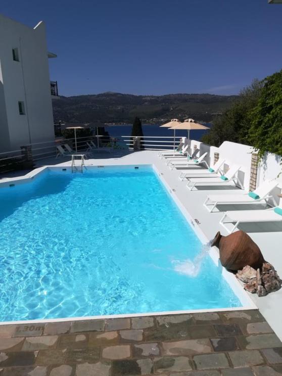Scorpios Hotel & Suites Samos Town Eksteriør billede