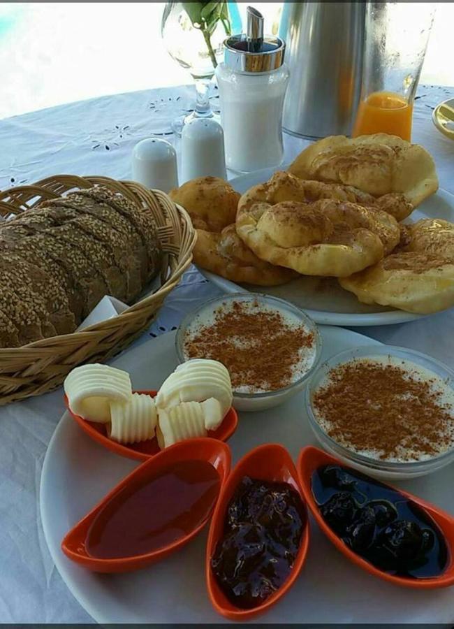 Scorpios Hotel & Suites Samos Town Eksteriør billede