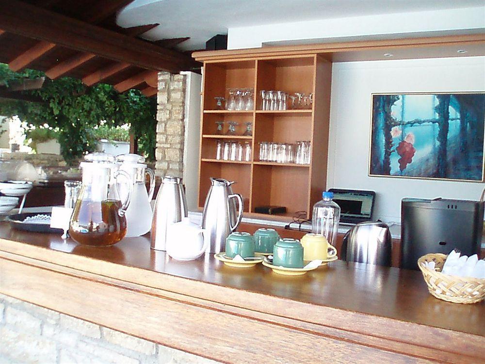 Scorpios Hotel & Suites Samos Town Eksteriør billede