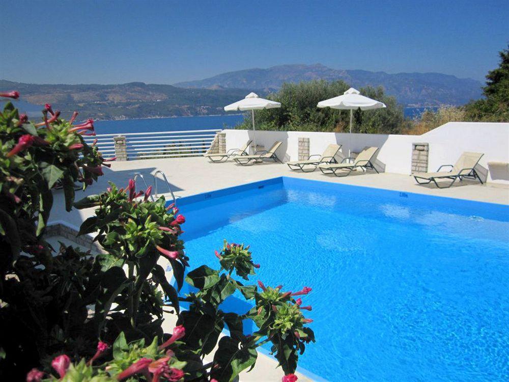 Scorpios Hotel & Suites Samos Town Eksteriør billede