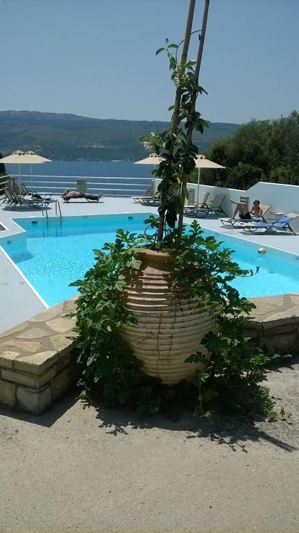 Scorpios Hotel & Suites Samos Town Eksteriør billede